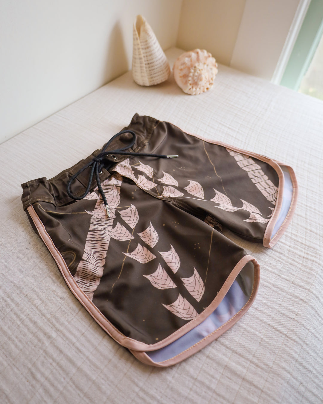 Kaikanialeʻa Boys’ Boardies | Adjustable Waistband, Strength + Stretch |  Nāki'i Ā Pa'a - Pe'a