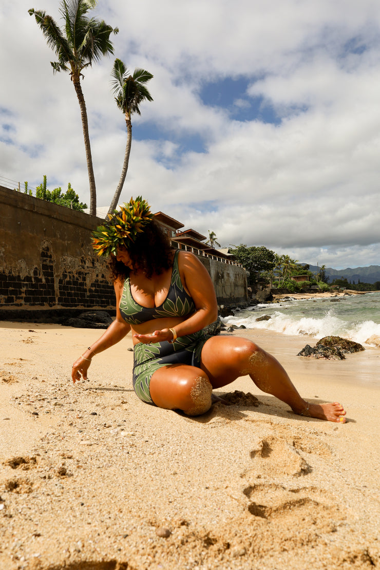 NEW | Ka ʻEhu V-Scoop Bikini Top | Double-Lined, Hardware-Free Swim Top with Removable Pads | ULŪLU ʻELEʻELE