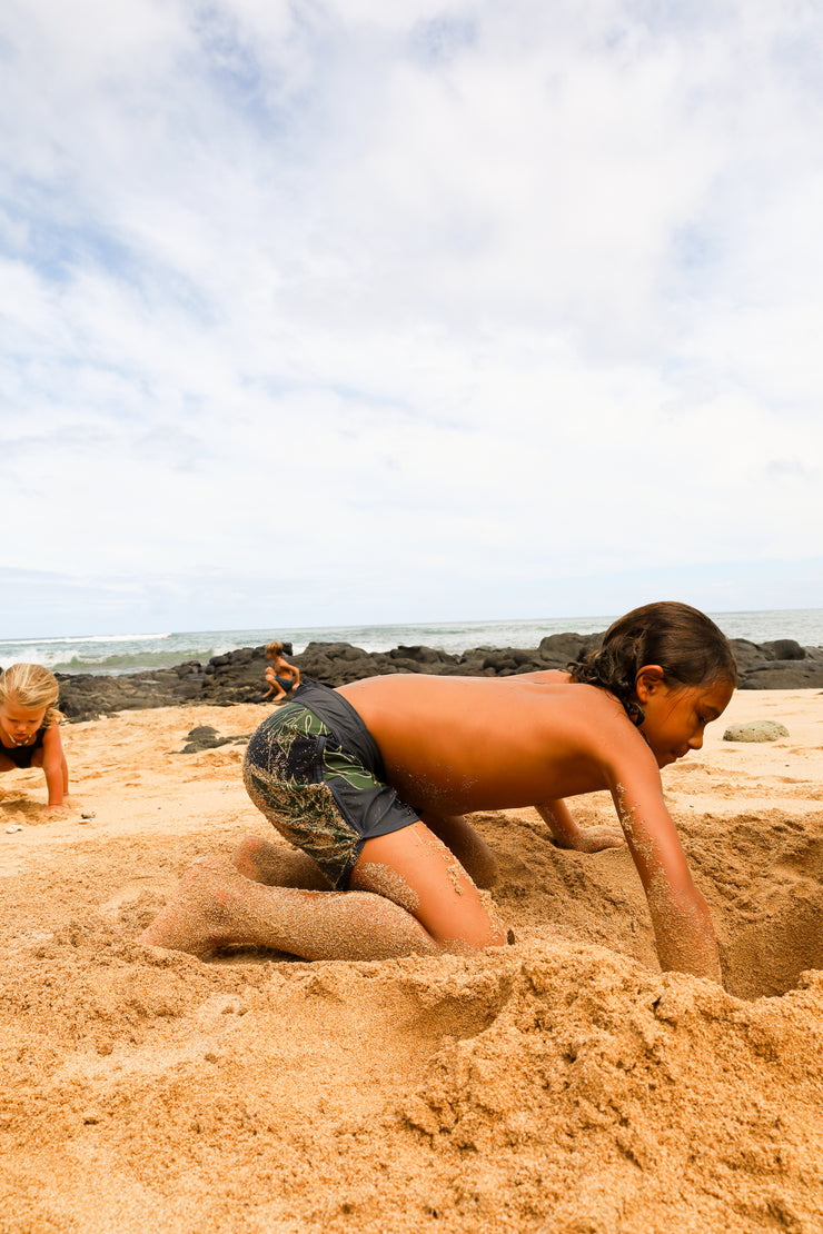 Ulukai ʻŌpio Boardshorts | Quick-Drying & BIELASTIC | Made from Regenerated Ocean Waste | ULŪLU ʻELEʻELE