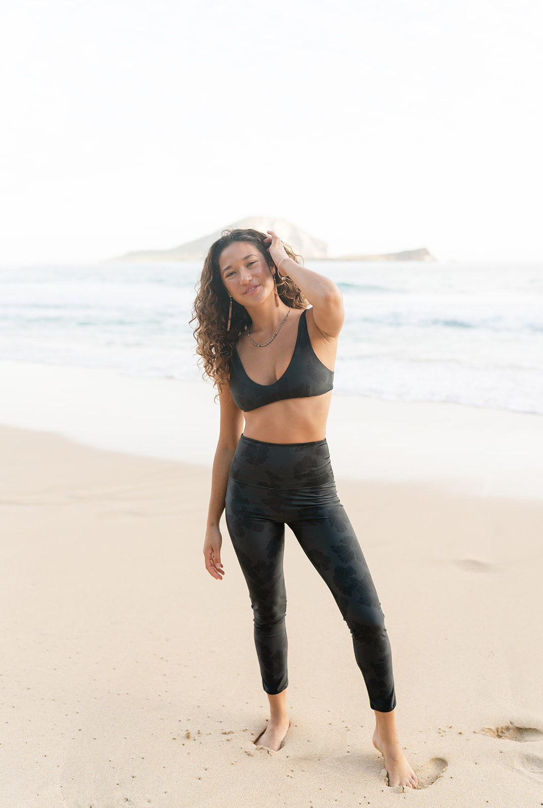 The Kahiau Leggings | Quick-Dry Performance & Warmth | Sculpting Double Waist-Band Compression That Molds to Your Body Over Time | KA PŌ HIWA
